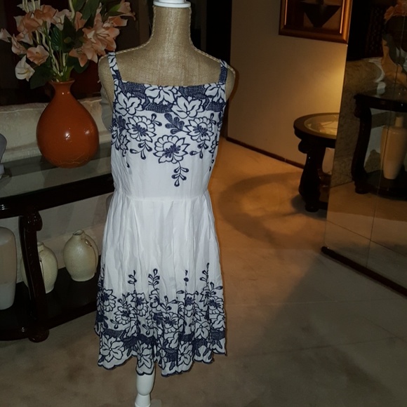 Dresses & Skirts - REBECCA TAYLOR DRESS